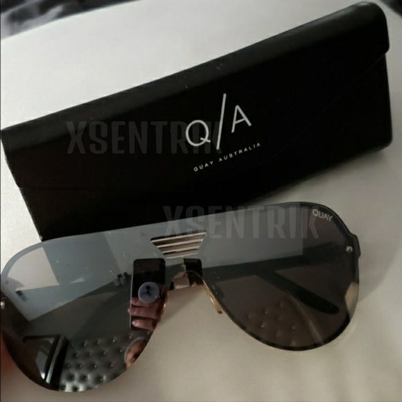 QUAY AUSTRALIA SHOWTIME SUNGLASSES SILVER - Picture 4 of 15